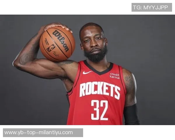 火箭队即将迎来六连客杜兰特训练专注申京展现微笑备战掘金与湖人